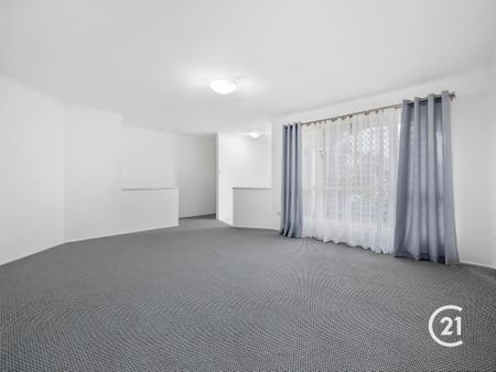 Amazing Renovated Family Home - $1050 Per Week - Unfurnished - Photo 4