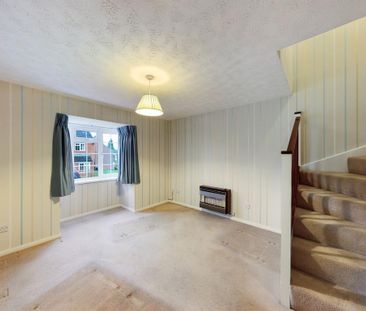 2 bedroom end of terrace house to rent - Photo 2