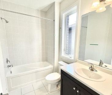 For Lease - 3246 Chimney Swift Crescent, Pickering, Ontario - Photo 2