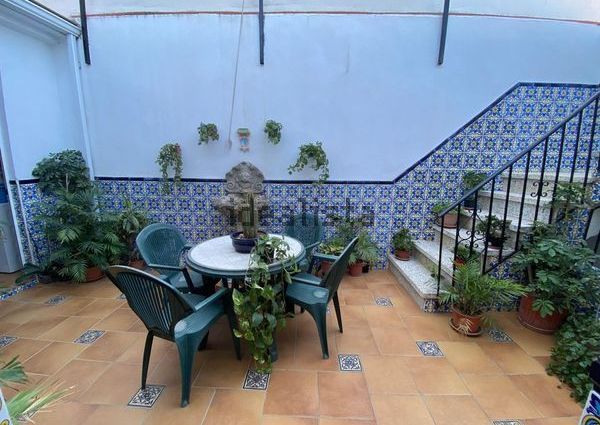 Alquiler de chalet adosado en Calle Virgen de Gracia