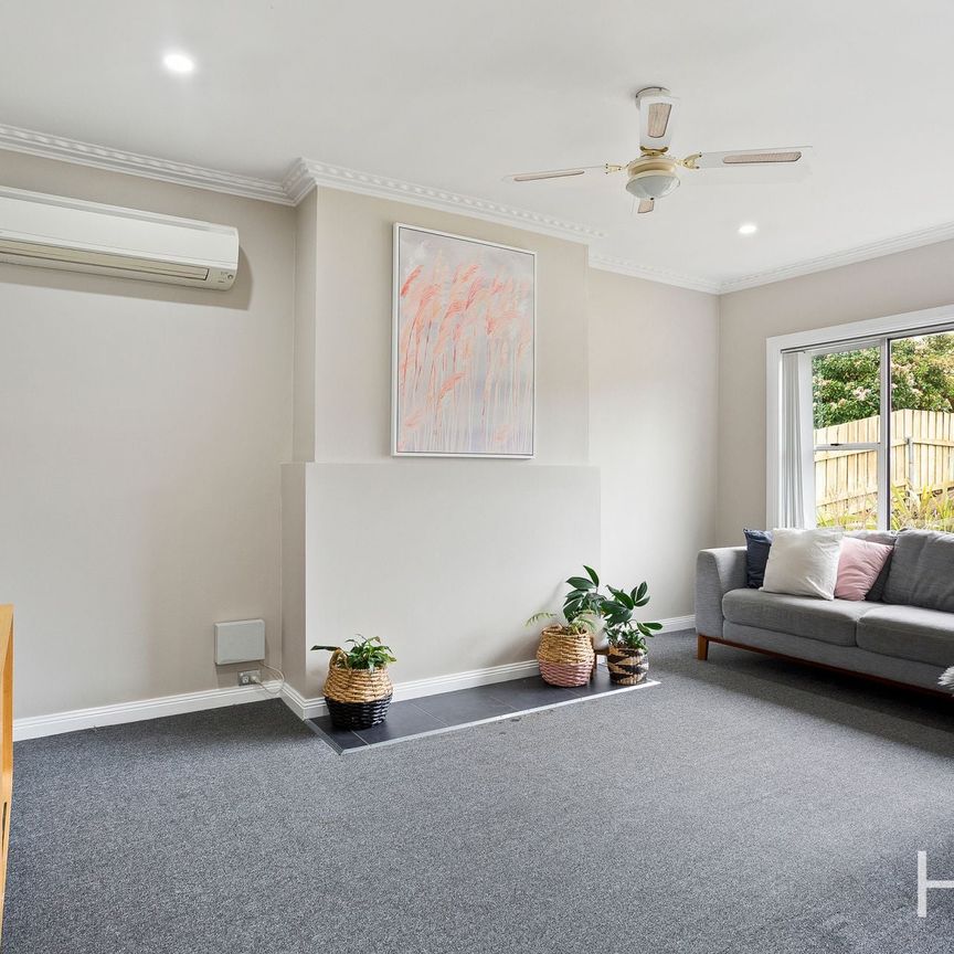 16 Clark St, Mowbray - Photo 1