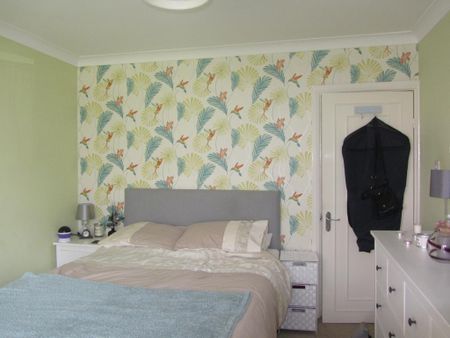 2 bedroom ground floor maisonette to rent - Photo 4