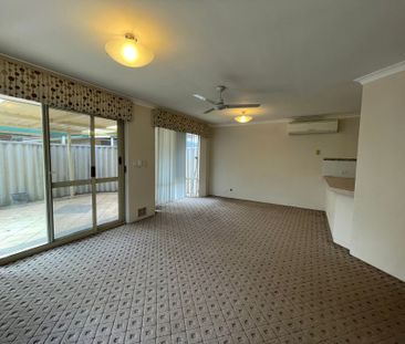 Tidy 3 Bedroom Villa - Photo 5