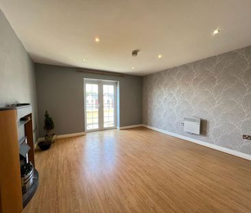 Carrfield, Hyde, SK14 4GH - Photo 3