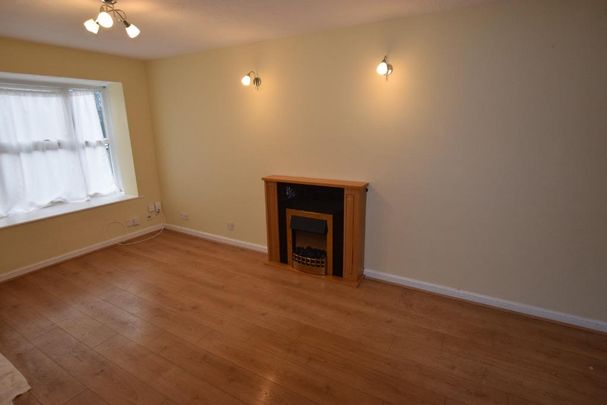 3 bedroom terraced house to rent - Photo 1