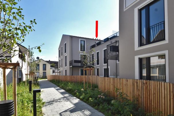 Einmaliger Neubau direkt am Marktplatz von Grafing! Zwei Zimmer mit großer Dachterrasse - Photo 1