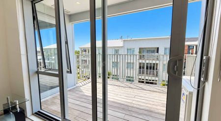 Henderson, 2 bedrooms - Photo 4