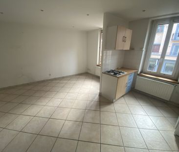 Appartement 2 pièces à louer Sury le Comtal - 42450 / Réf: LA4043-C... - Photo 2