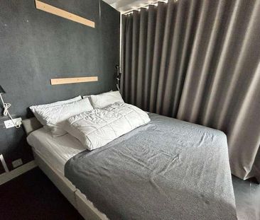 Rotunda, New Street, B2 - Photo 3