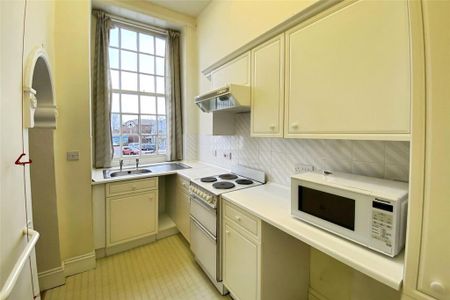 1 bedroom flat to rent - Photo 5