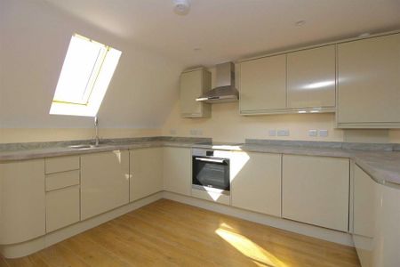 1 bedroom apartment to rent - Photo 4