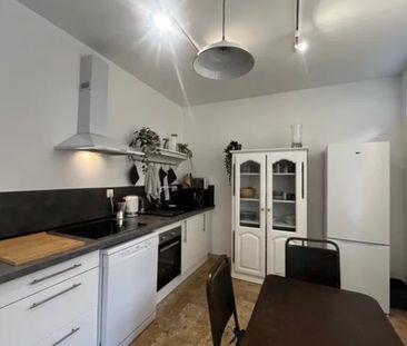 Appartement meublé 3 pièces quartier Roquette - Photo 2