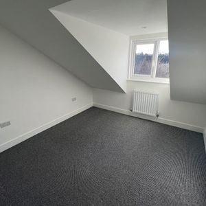 Avenue Road - Photo 2