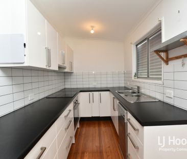 Spacious Family Home with Exceptional Entertaining & Storage - Photo 1