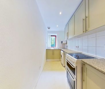 Lochee Road, Dundee - Photo 5