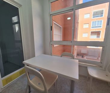 Modern renovated apartment near Playa del Cura - Photo 1