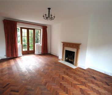 4 bedroom semi-detached house to rent - Photo 3