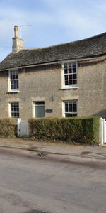 Station Road, Nassington, PE8 - Photo 4