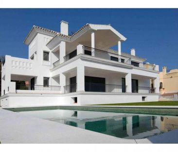 Luxury Villa for rent in Marbella, Spain - Photo 1