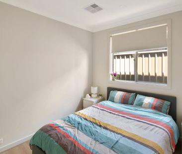 Stunning Three Bedroom Home in Great Location! - Photo 3