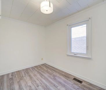 1054 EAST AVENUE - Photo 6
