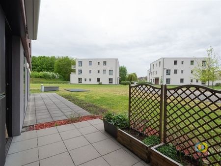 appartement met terras - Photo 2