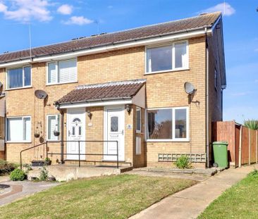 2 bedroom end of terrace house to rent - Photo 2