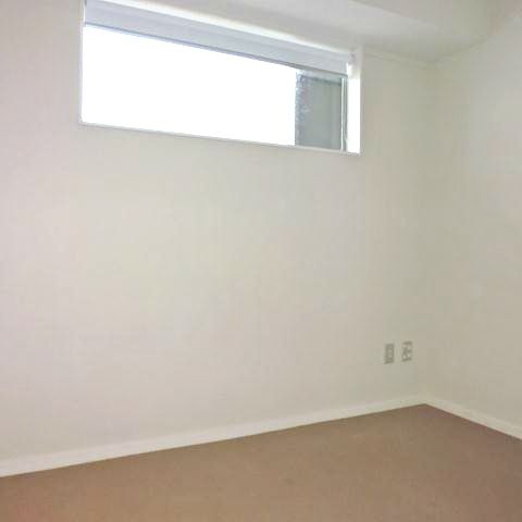 Apartment living at its Best! - Photo 1