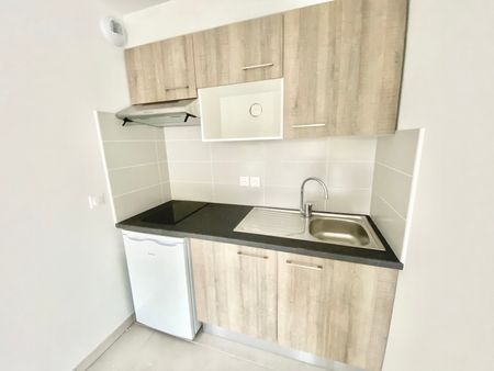 Location Appartement 2 pièces 42m² TOULOUSE 31200 - Photo 4