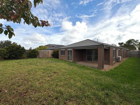 Contemporary Comfort in Curlewis - Photo 3