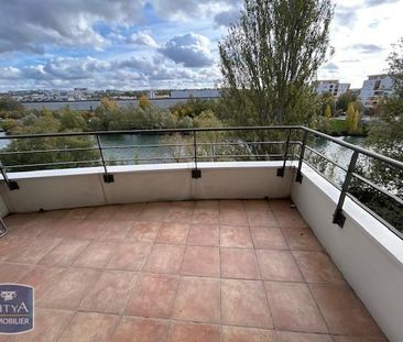 Location Appartement 1 pièce 27m² NEUILLY PLAISANCE 93360 - Photo 2