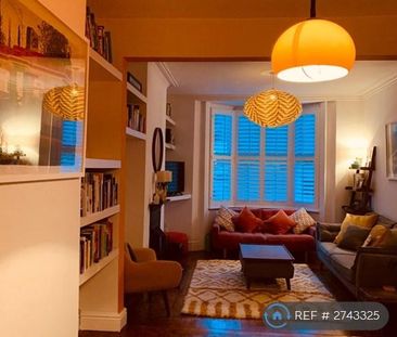 3 bedroom terraced house to rent - Photo 3