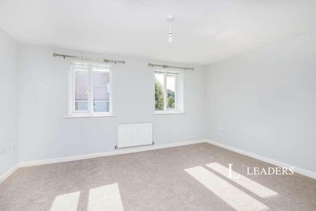 Weavers Close, BN21 - Photo 3
