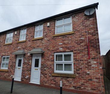 3 bedroom townhouse to rent - Photo 1