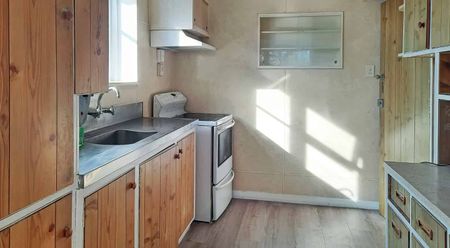 Three Bedroom Home In A Great Location With Lots Of Parking - Photo 3