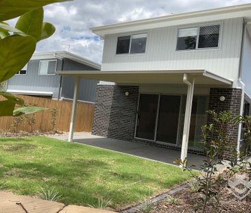 VERY New Modern 4 Bedroom Home at Browns Plains - Photo 6