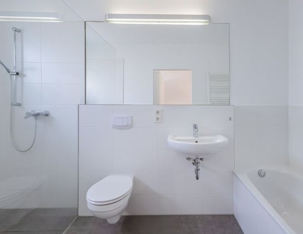 Stilvoller Bungalow in ruhiger Lage mit eigenem Garten - Photo 1