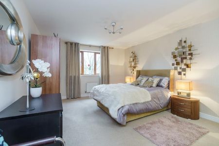 John North Close, High Wycombe - Photo 5