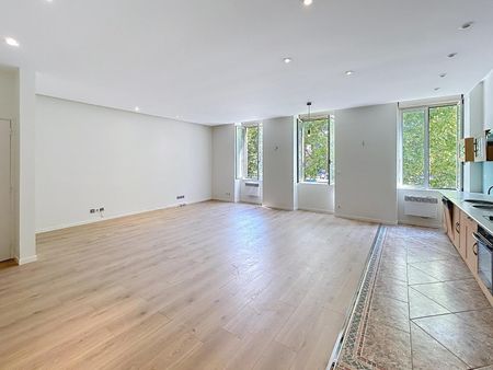 Location Appartement 2 pièces 65m² NARBONNE 11100 - Photo 4