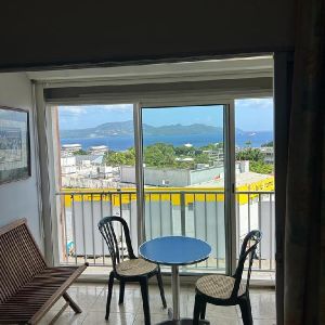Fort de France - Chambre - F4 à partager - Photo 3