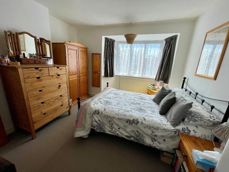 3 bedroom semi-detached house to rent - Photo 2