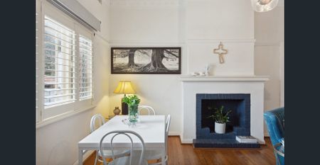 A Nedlands Cottage With Heart - Photo 2