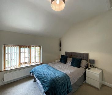 2 bedroom end of terrace house to rent - Photo 4