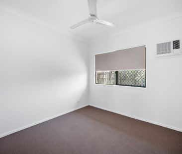 Move-In Ready 4-Bedroom Home in Prime Location - Photo 3