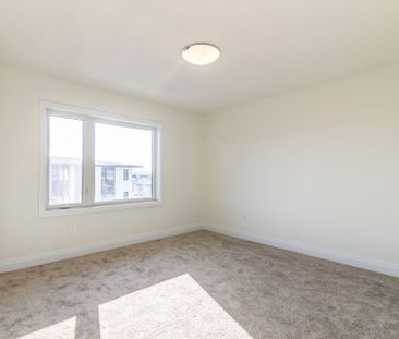 For Lease - 12 Lily Lane, Guelph, Ontario - Photo 6
