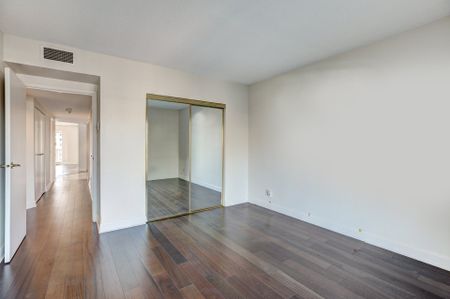 Condo for rent, Montréal (Côte-des-Neiges/Notre-Dame-de-Grâce) - Photo 3