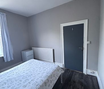 Room in a Shared House, Vicarage Road, N17 - Photo 1