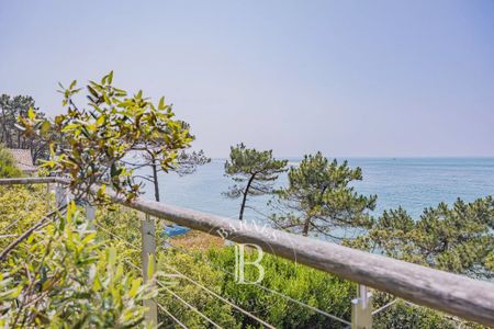 VILLA « BLACK » EN PREMIÈRE LIGNE AU PYLA-SUR-MER, AVEC 5 CHAMBRES, ACCÈS PRIVATIF À L'EAU ET VUE PANORAMIQUE BASSIN - CAPACITÉ 10 PERSONNES - Photo 5