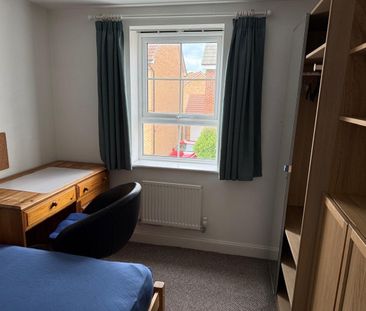 Room in a Shared House, Brambling Avenue, CV4 - Photo 4