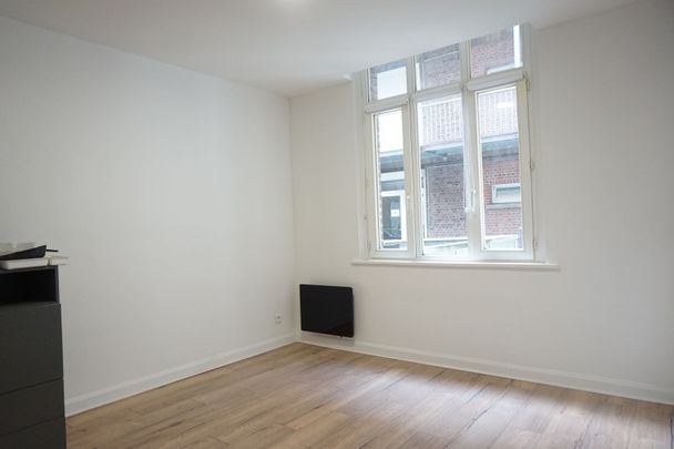 Location Appartement 1 pièce 27m² LILLE 59000 - Photo 1